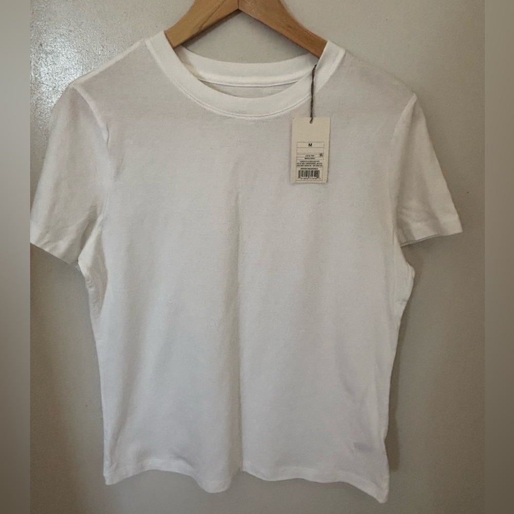 a new day White Short Sleeve T-shirt Medium